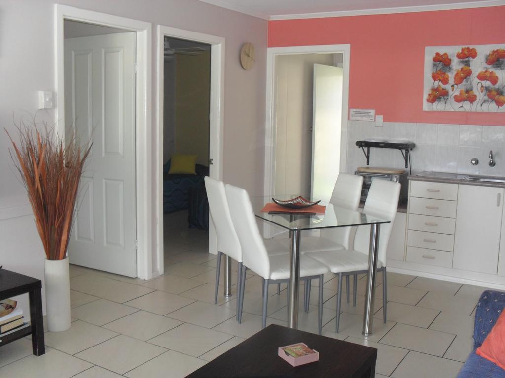 كوفس هاربور Beachlander Self-Contained Holiday Apartments الغرفة الصورة